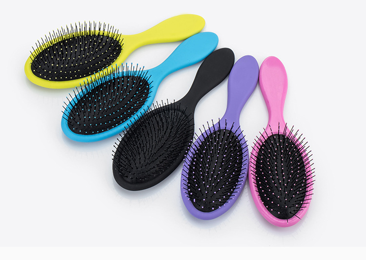 How to Find the right hair brush for your hair? 
