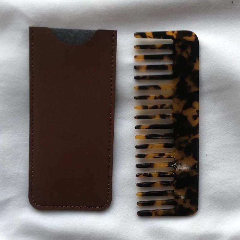 PACKAGE FOR WIDETOOTH COMB